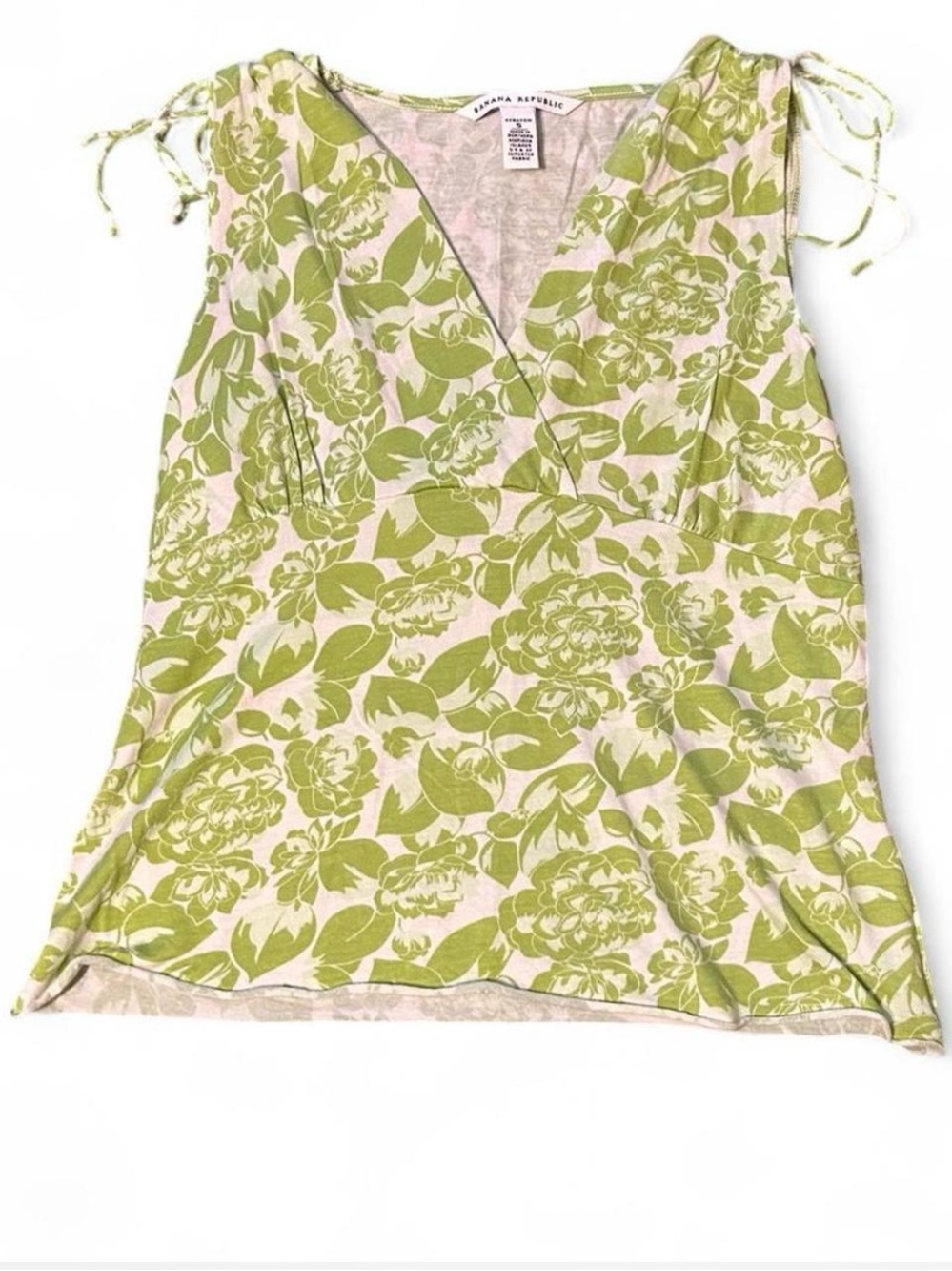 banana republic stretch white and green floral short sleeve top